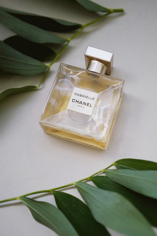 chanel perfume desktop